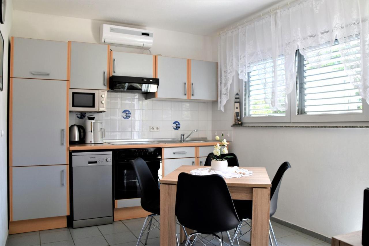 Appartement J&D à Dobropoljana Extérieur photo